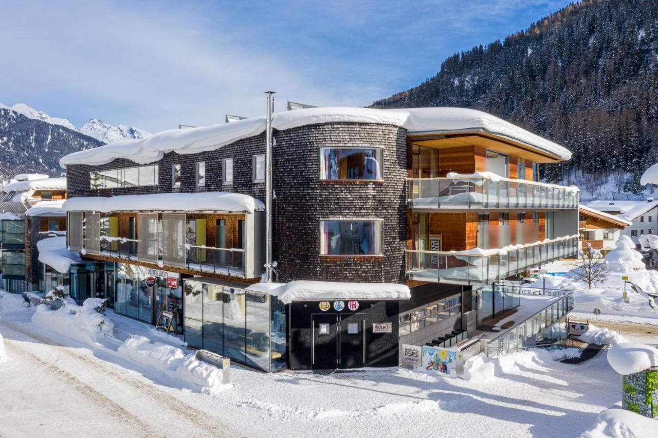 Quality Hosts Arlberg - Hotel Anton Санкт-Антон-ам-Арльберг Екстер'єр фото